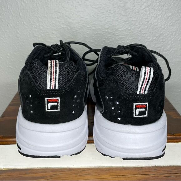 NWOT Fila Ray Tracer Chunky Sneakers Black and White Size 7 - Picture 2 of 10